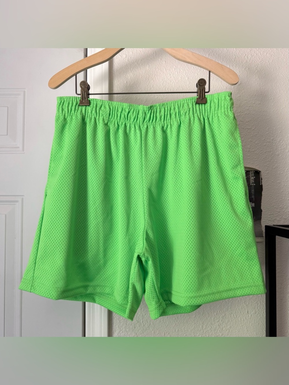 HMDD happy memories don’t die men’s neon lime green‎ basketball mesh shorts
